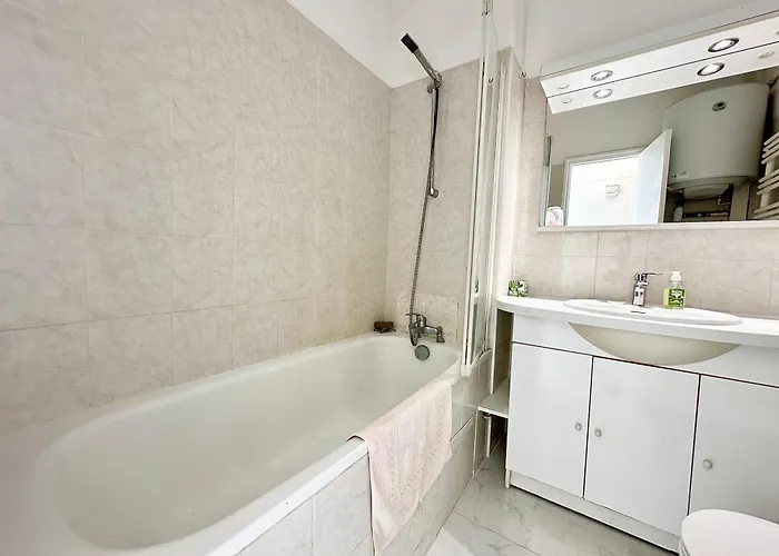 شقة Alexendre 3 Elegant Centre Proche Palais Des Festivals *